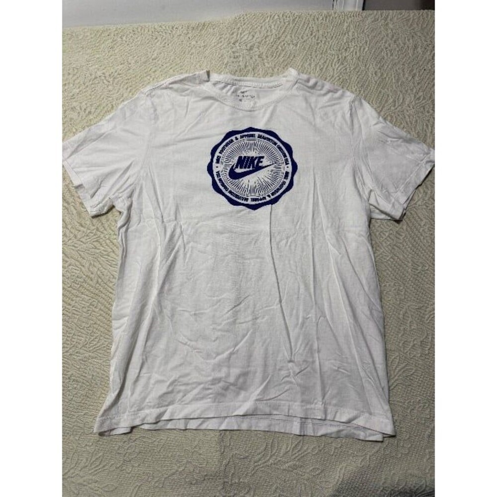 Nike Beaverton Oregon Footwear & Apparel Circle Graphic T-Shirt Size XL